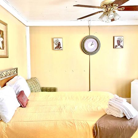 Bella'S Boutique Hotel Hemingway ภายนอก รูปภาพ