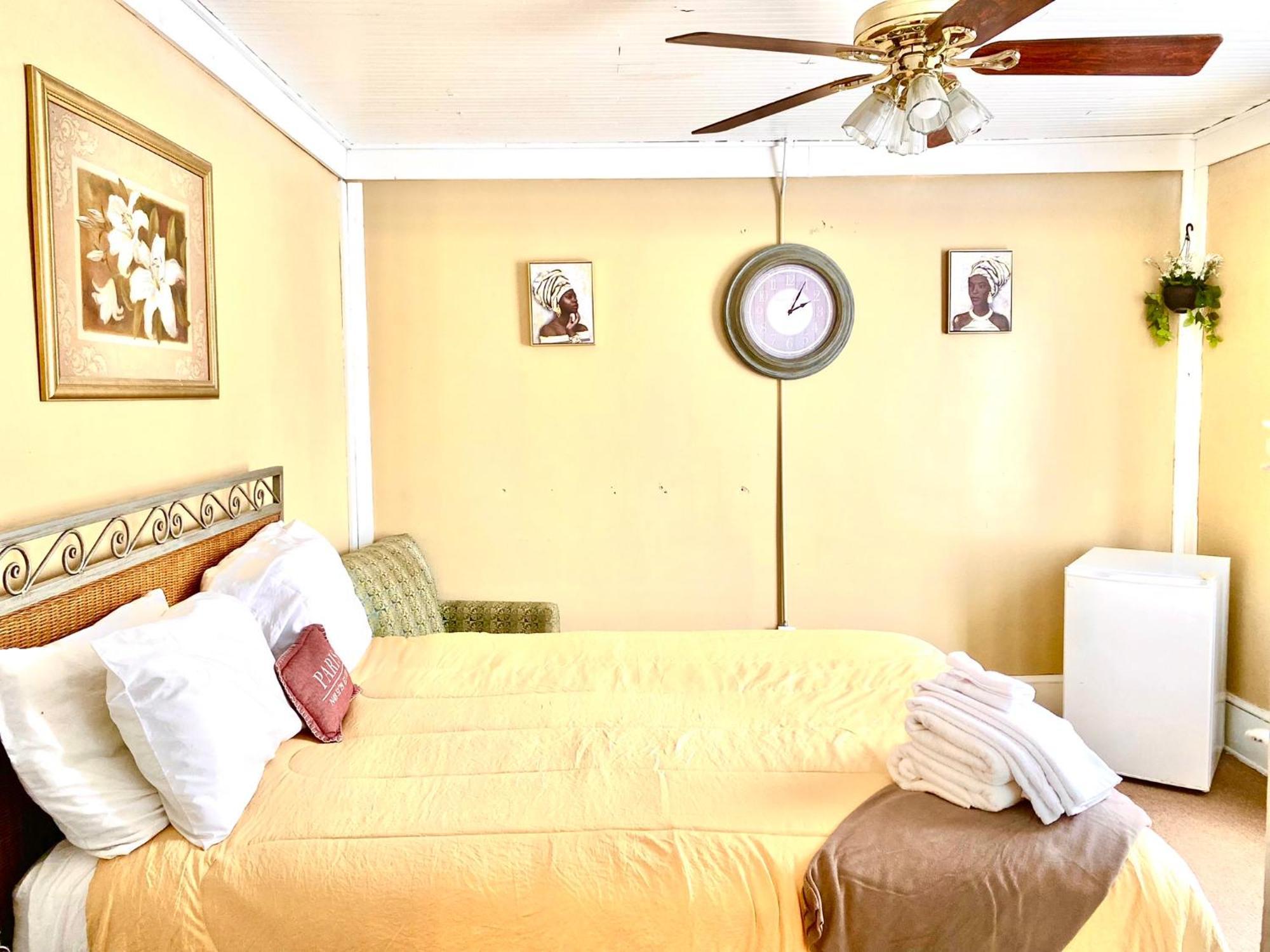 Bella'S Boutique Hotel Hemingway ภายนอก รูปภาพ